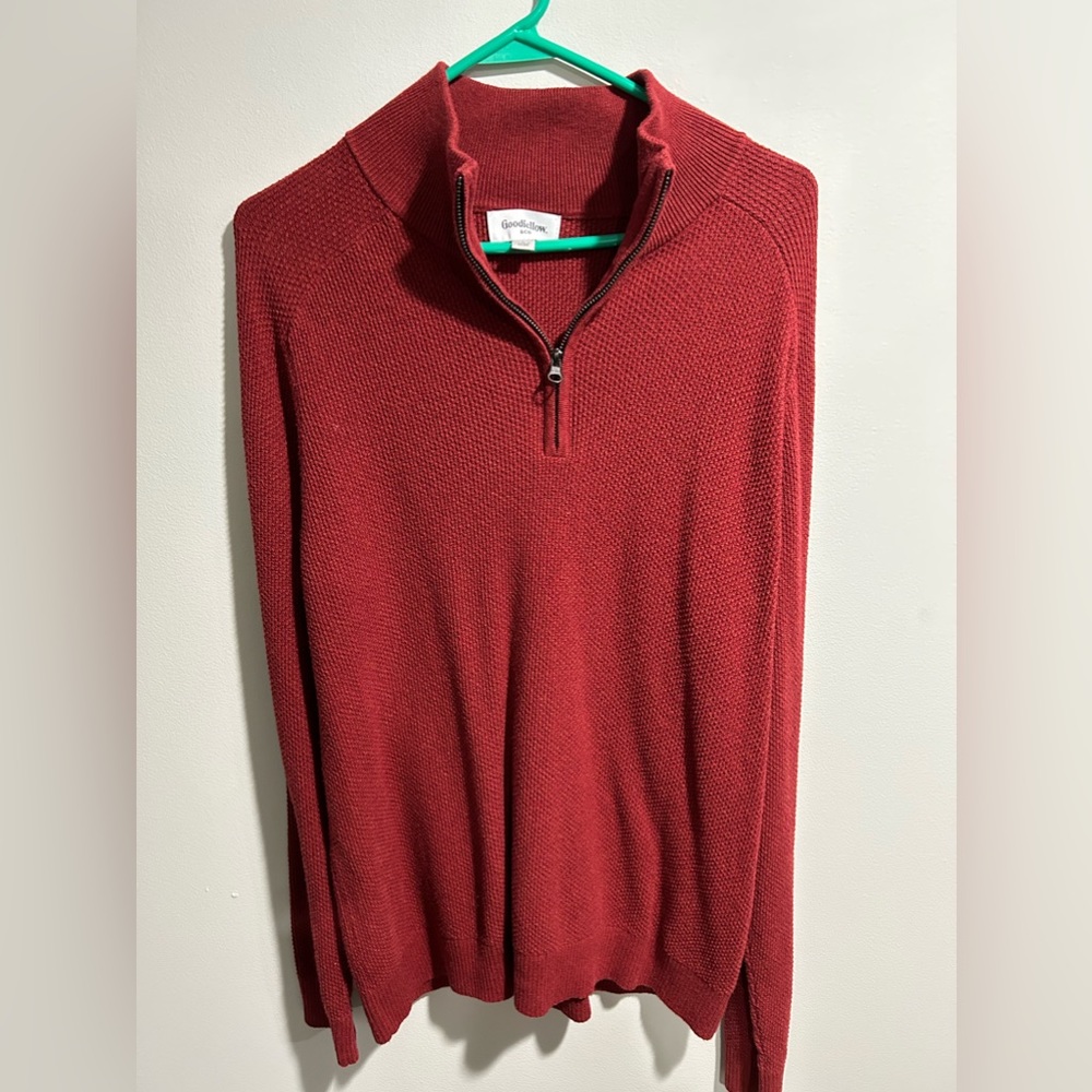 Red Goodfellow 1/4 zip sweater. Size Large